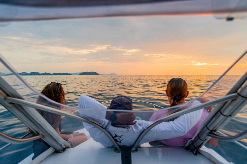 Picture 1 for Activity Costa Rica: Guided Sunset & Snorkelling Charter