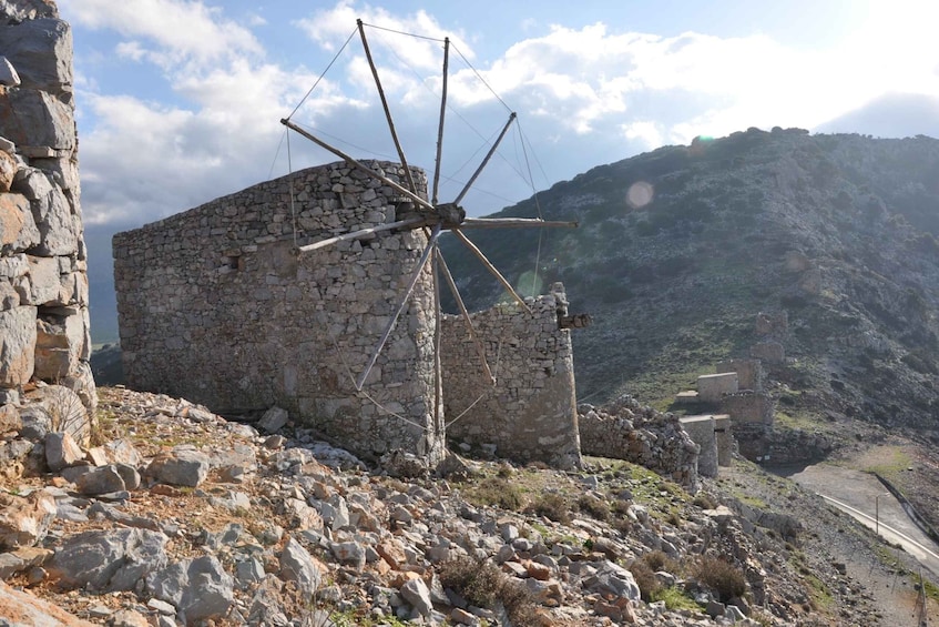 Picture 9 for Activity Mythical Escape: Zeus Cave & Knossos Palace from Elounda