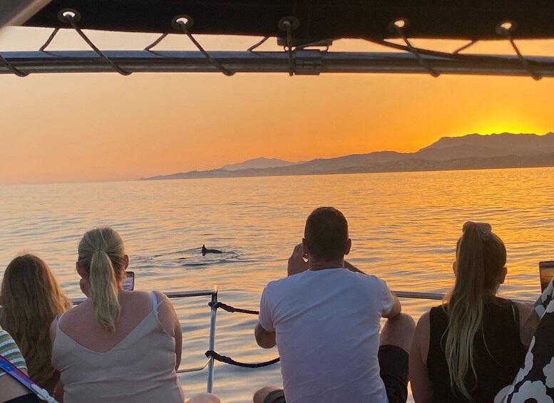 Fuengirola: Sunset Boat Tour with a Drink