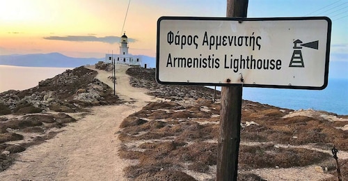 Mykonos: recorrido privado en jeep con la playa de Myrsini y Ano Mera