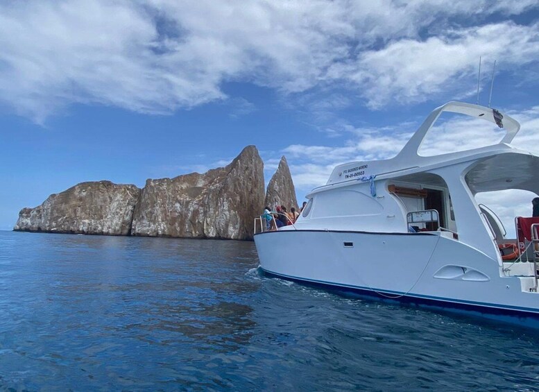 Picture 2 for Activity Kicker rock full day