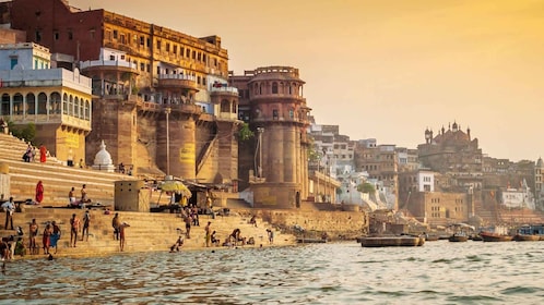 Visita guiada privada al sagrado río Ganges y Varanasi