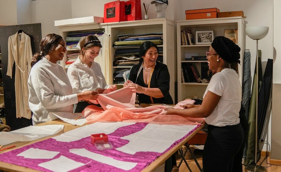 Milan: Fashion Workshop in Atelier - Made in Italy