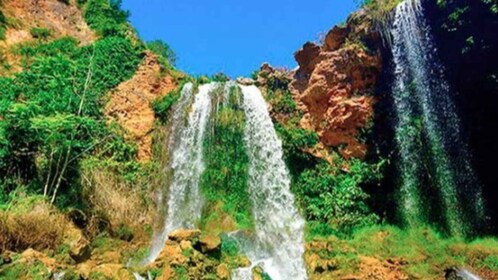 Valencia: Anna Alhambra and 3 Waterfalls Guided Tour