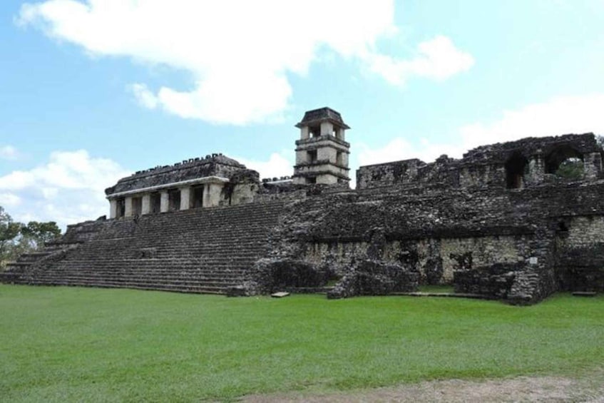 Picture 9 for Activity Palenque Site, Agua Azul & Misol Ha from San Cristobal