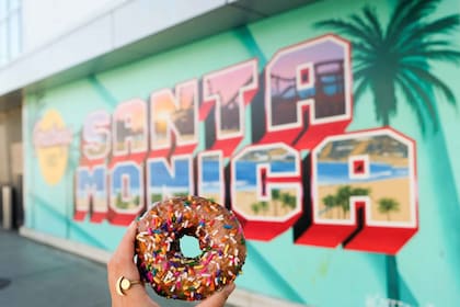 Aventura de Donuts en Santa Mónica por Underground Donut Tour