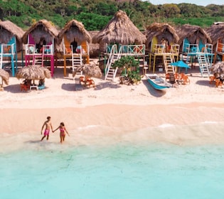 Cartagena: 5 Must-See Rosario Islands Highlights with Lunch