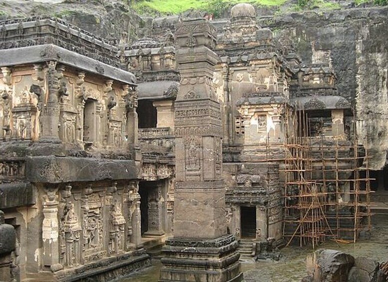 Caves in Aurangabad Private Full-day Sightseeing Tour