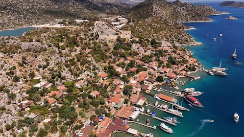 Kas: ทัวร์ล่องเรือชมเมืองจมและสถานที่ทางประวัติศาสตร์ที่เกาะ Kekova