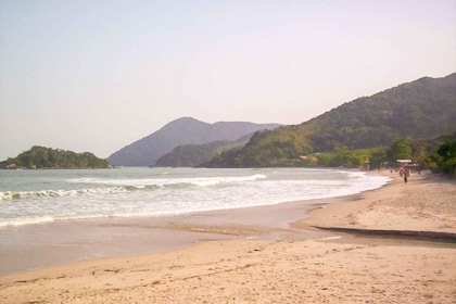 De São Paulo: excursion d'une journée sur l'île de Santo Amaro et les plage...