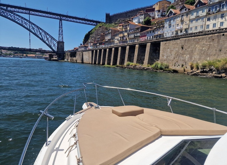 Picture 9 for Activity Porto: 6 Bridges City Cruise with Tasting & Sunset Option