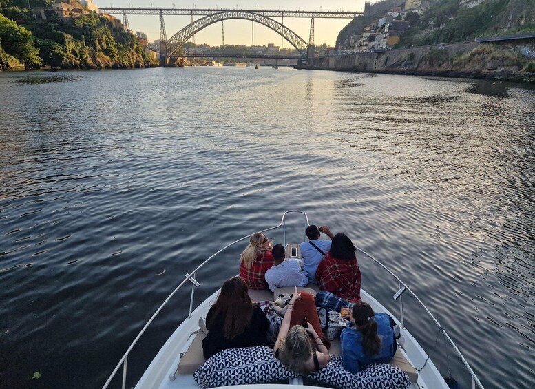 Porto: 6 Bridges City Cruise with Tasting & Sunset Option