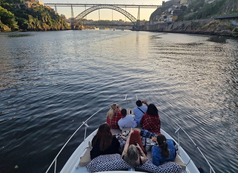 Porto: 6 Bridges City Cruise with Tasting & Sunset Option