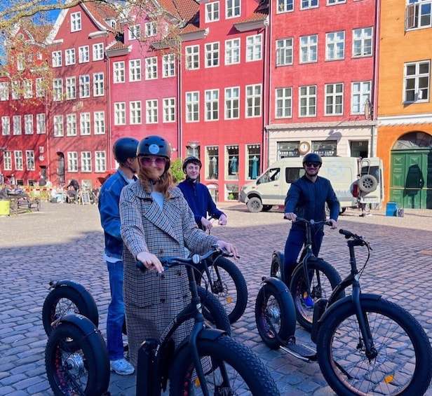 Copenhagen: Guided E-Scooter KickBike Tour- All Highlights