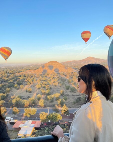 Picture 1 for Activity Hot Air Balloon Over Teotihuacán Valley