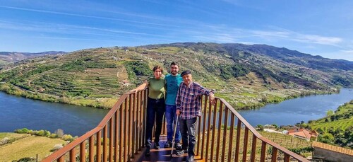 From Lisbon: Discover the Charm of Douro Valley