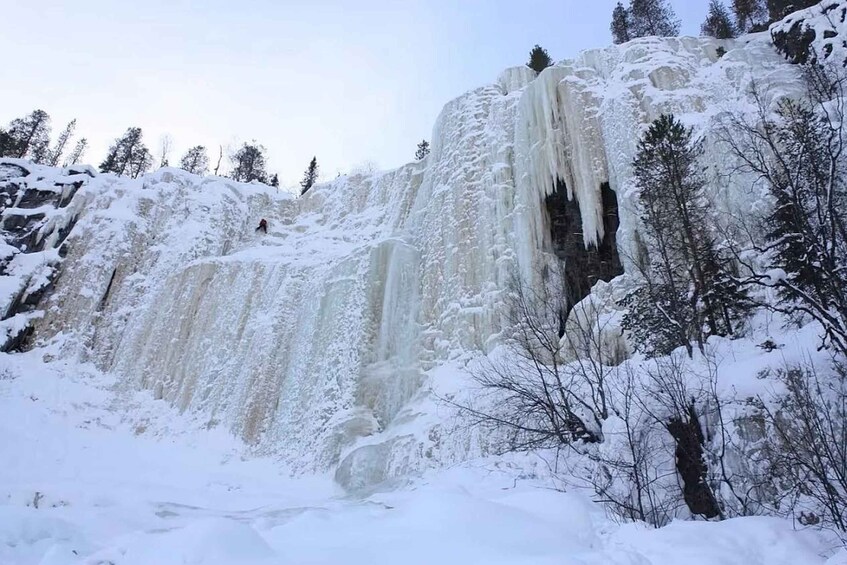 Picture 2 for Activity Rovaniemi: Korouoma Canyon & Frozen Waterfalls Tour with BBQ