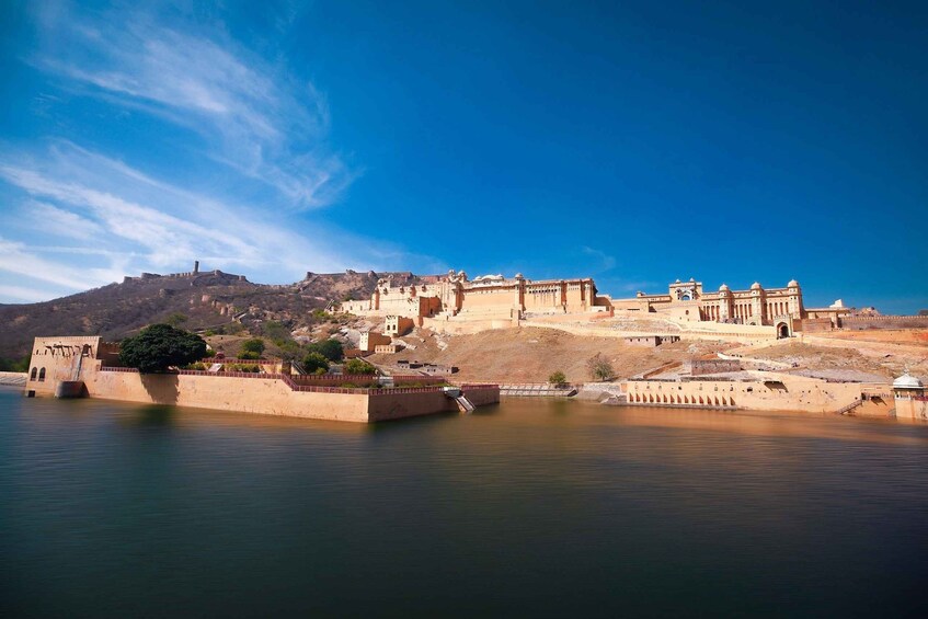 Picture 2 for Activity 7 - Days Tour of Udaipur, Chittaurgarh, Pushkar and Jaipur