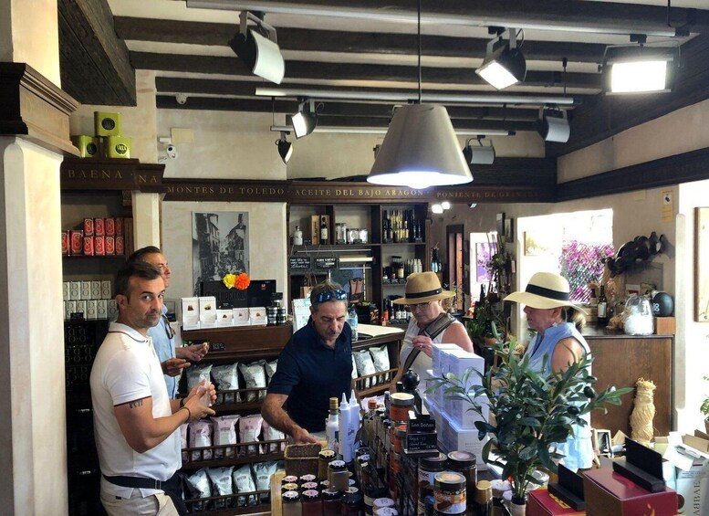 Picture 6 for Activity Marbella - Wine, Olive Oil & Tapas tasting