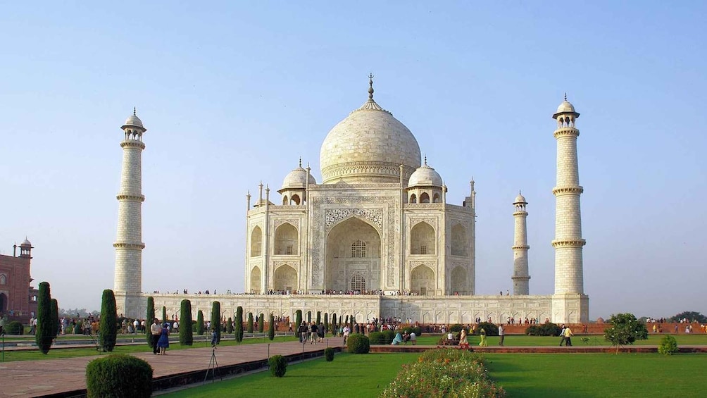 Picture 10 for Activity Agra: Skip-the-Line Taj Mahal & Agra Fort Private Tour