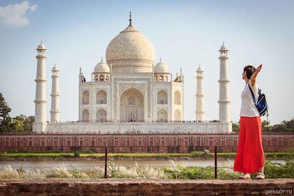Agra: Skip-the-Line Taj Mahal & Agra Fort Private Tour