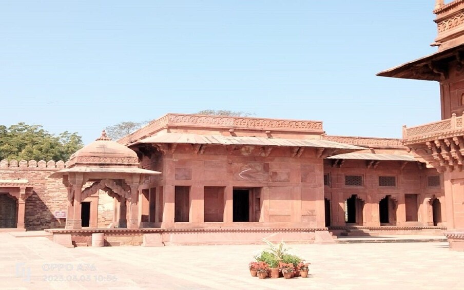 Picture 1 for Activity From Agra: One Day Trip of Taj Mahal & Fatehpur Sikri