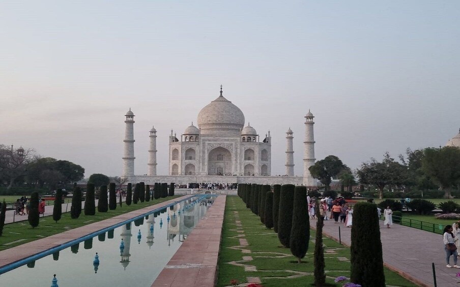 Picture 2 for Activity From Agra: One Day Trip of Taj Mahal & Fatehpur Sikri