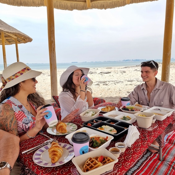 Picture 4 for Activity Doha: Al Safliya Island Boat Cruise with Breakfast