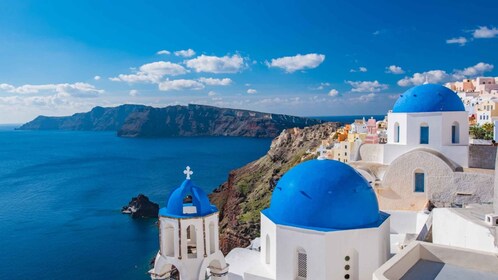 From Heraklion/Crete: Santorini Island Guided Day Trip