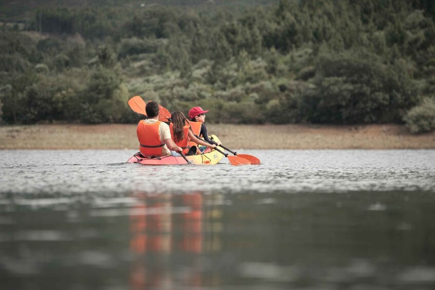 Picture 5 for Activity Guided Tour: Paddle & Kayak in Marvão