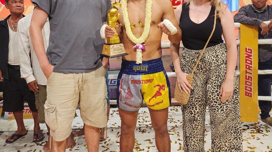 Picture 39 for Activity Phnom Penh:Kun Khmer Kickboxing Match at National TV Stadium