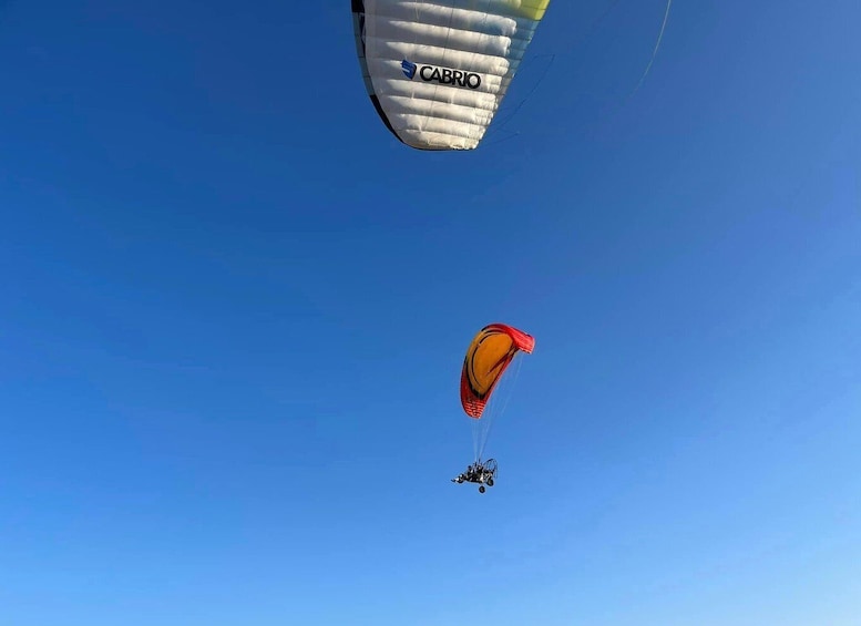 Picture 3 for Activity South of Paris: Paramotor Discovery Flight