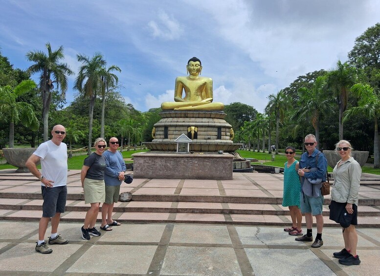 Picture 3 for Activity Colombo City Tour by Tuk Tuk with Hotel Pickup and Drop-off