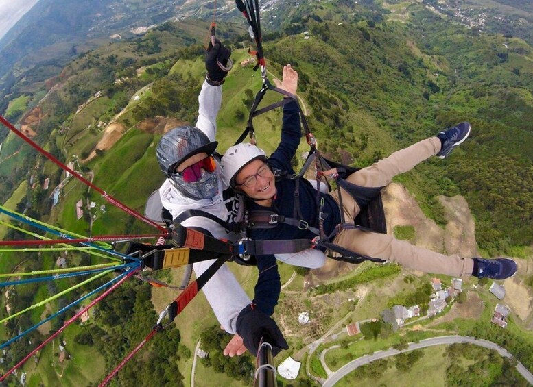 Picture 8 for Activity From Medellín: Paragliding Tour with GoPro Photos & Videos