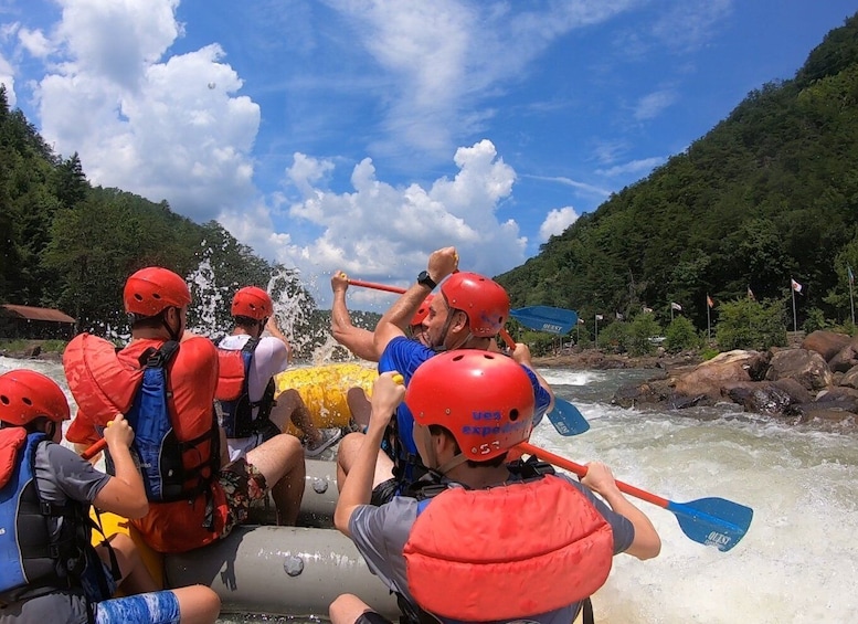 Picture 1 for Activity Middle Ocoee Whitewater Rafting Trip