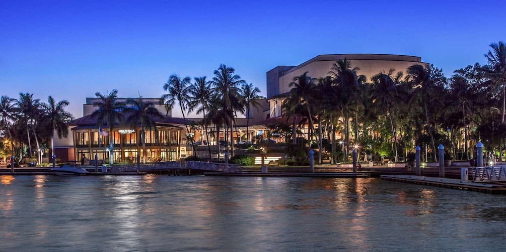 Picture 4 for Activity Fort Lauderdale: Night Cruise Through the Venice of America