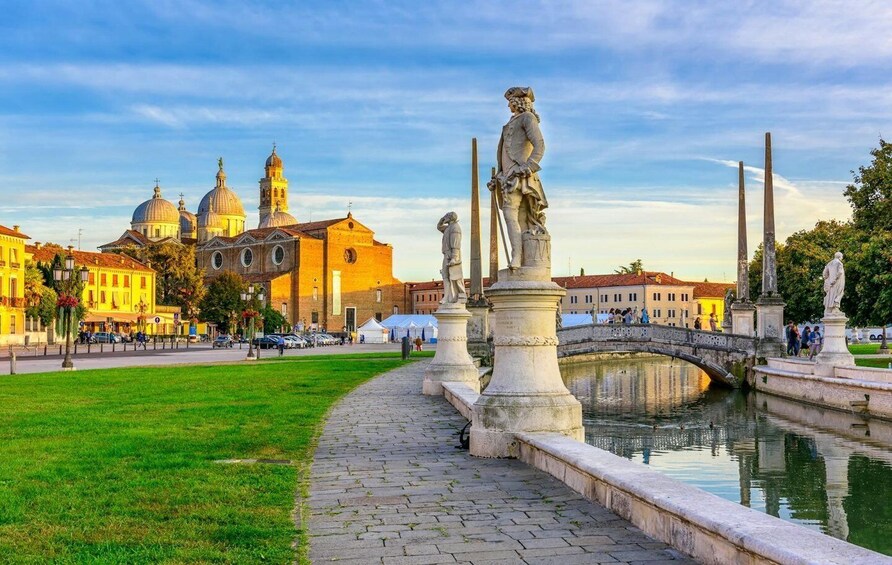 Padua: Explore the historic city on a private guided tour