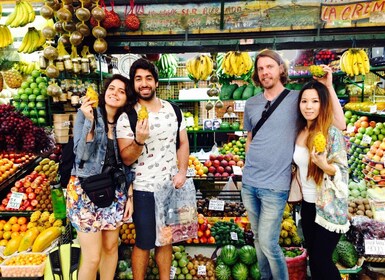 Medellín: Guided Exotic Fruits Tour