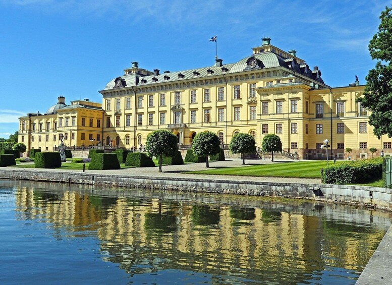 Picture 6 for Activity Stockholm: Private History Tour with a Local Expert