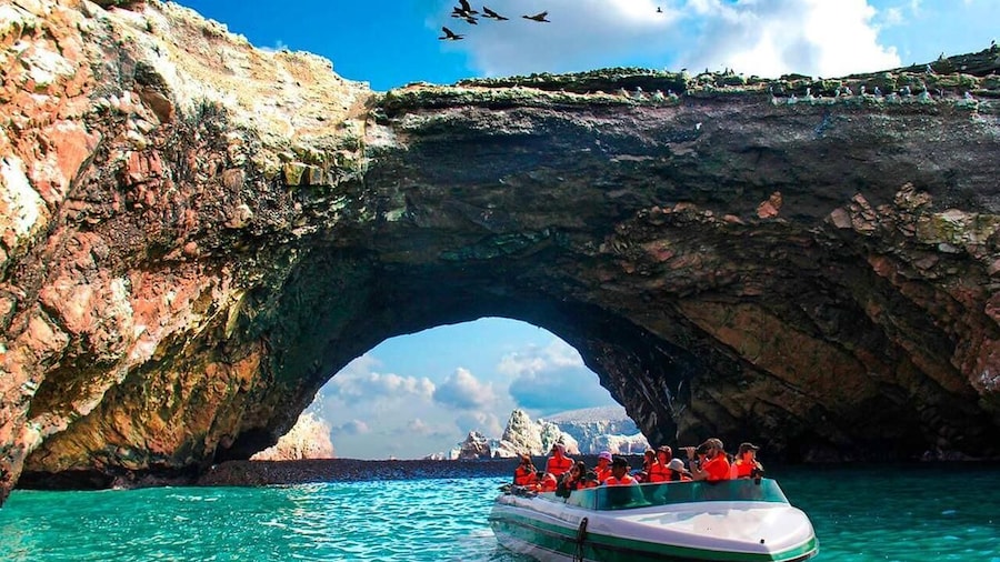 Picture 4 for Activity Lima: Ballestas Islands & Golden Shadows Trek Full Day Tour