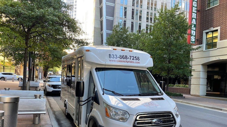 Charlotte: Historical City Tour by Shuttle Bus