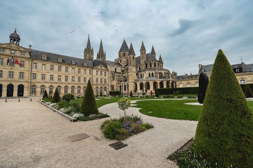 Picture 2 for Activity Caen: Private Guided Walking Tour