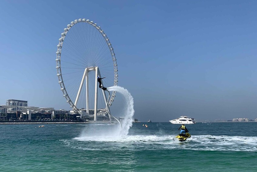 Dubai: 15 or 30-Minutes Flyboarding Experience