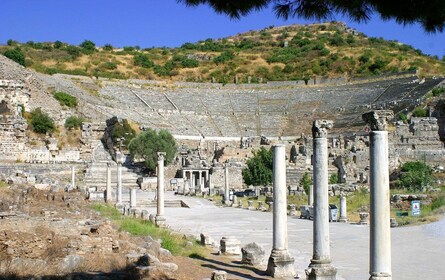 Éphèse : La maison de la Vierge Marie et la visite du grand théâtre