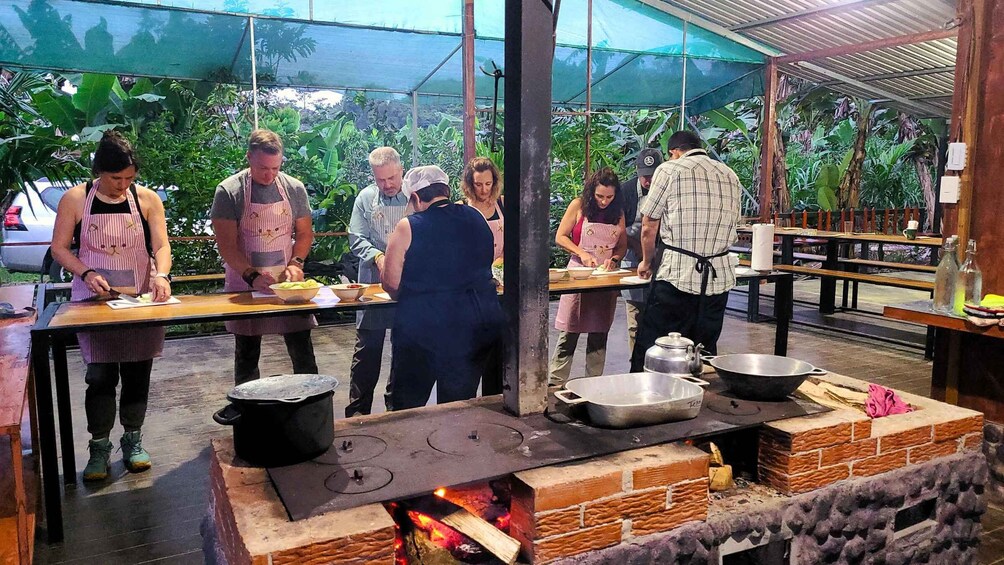 Picture 15 for Activity Cook with a Local Family + Night Walk in the Rainforest