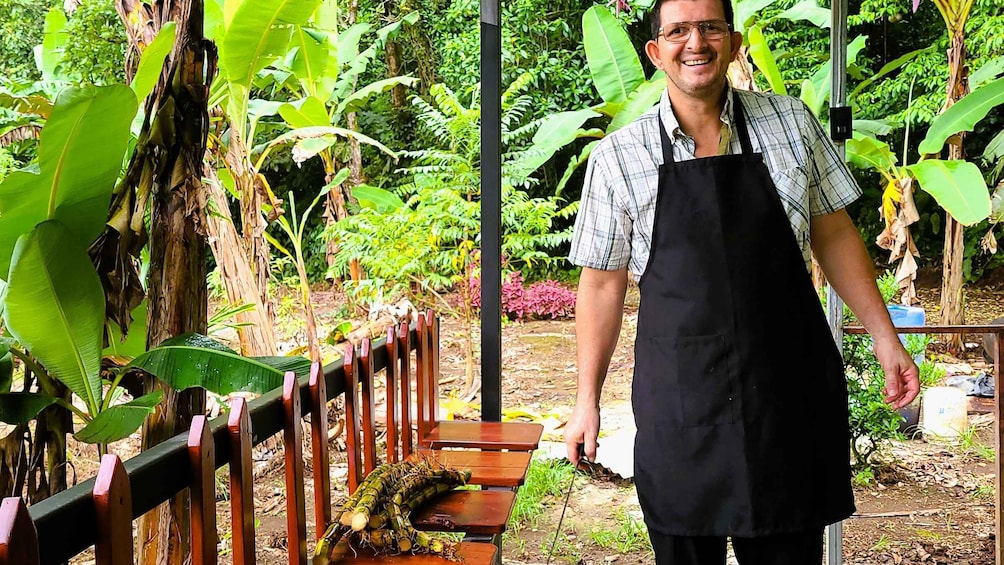 Picture 6 for Activity Cook with a Local Family + Night Walk in the Rainforest