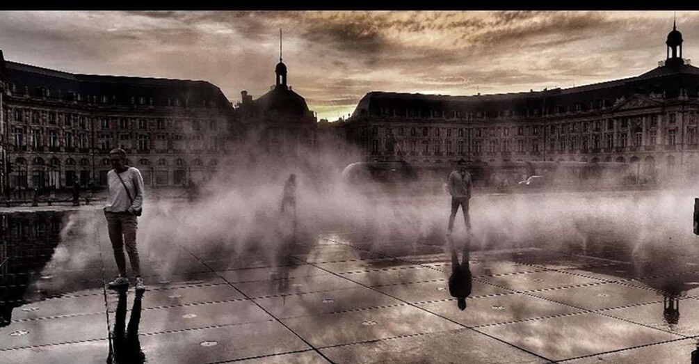 Picture 2 for Activity Eternal & haunting Echoes - Bordeaux's Enigmatic Ghost Tour