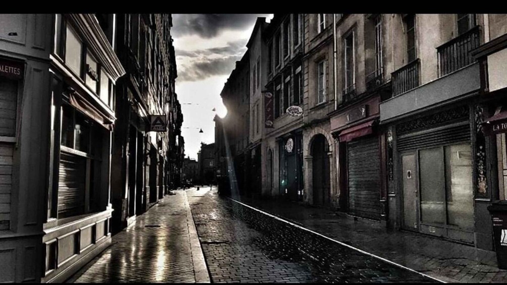 Picture 3 for Activity Eternal & haunting Echoes - Bordeaux's Enigmatic Ghost Tour