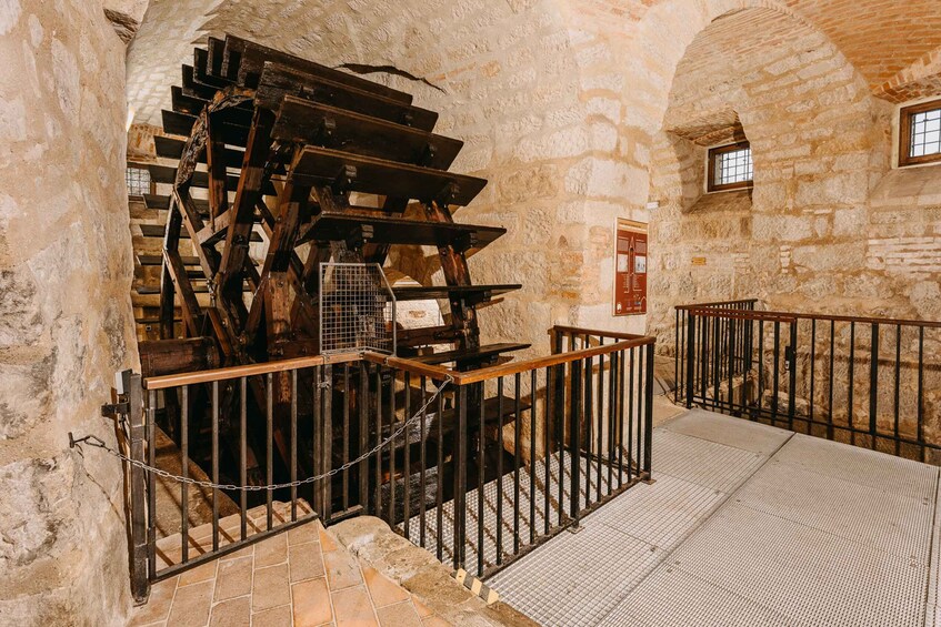 Picture 3 for Activity Pilsen: Historic Underground Tour with a Glass of Beer
