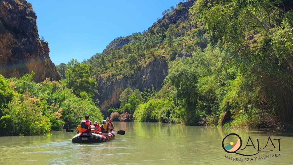 Calasparra: Almadenes Canyon Rafting Tour & Visit 3 Caves